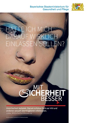 Postermotiv  "Hätte ich mich darauf wirklich einlassen sollen?", nachdenkliche, auffällig geschminkte Frau